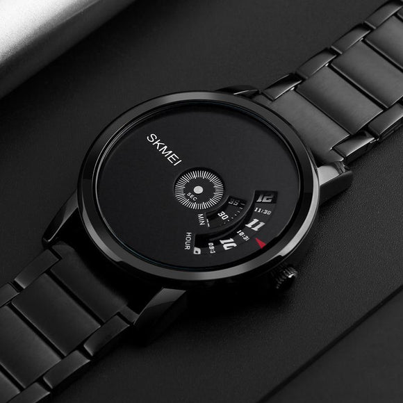 Minimalist Arrow Watch