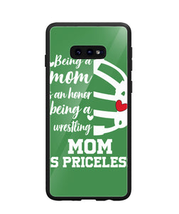 Being a Mom Is an Honor Being Mom Is Princeless - Samsung Galaxy S10e